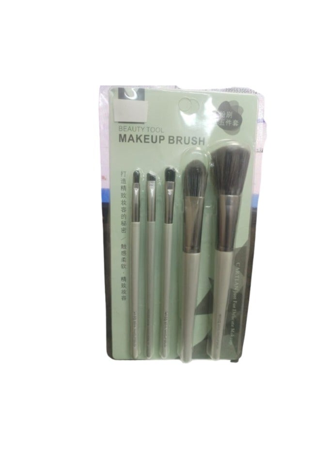 No branded Five-piece makeup brush set