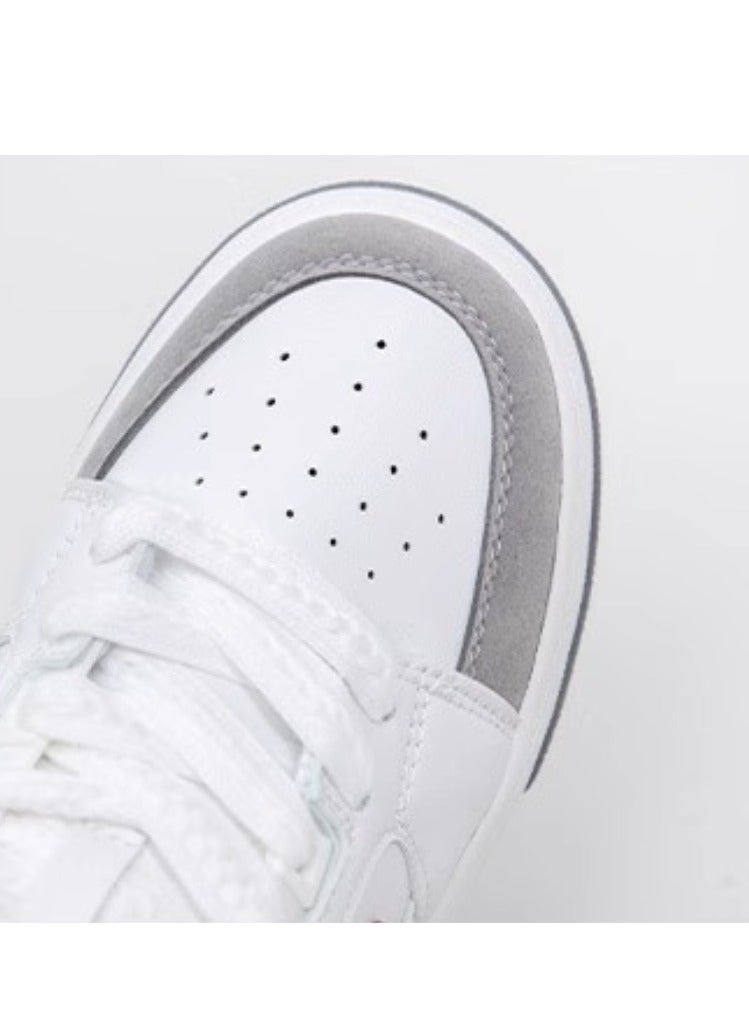 Women's Comfortable Sports Shoes And Casual Shoes  - Image 2