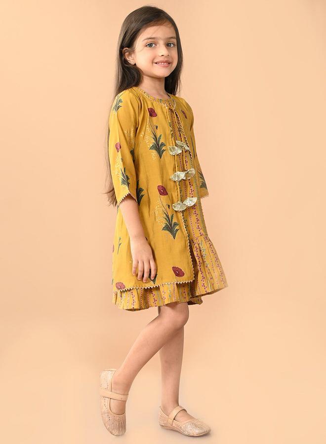 ليل بيكس طقم كورتا أصفر بقصة مستقيمة من القطن بتصميم ذاتي ورقبة دائرية - مثالي للمناسبات! - Image 2