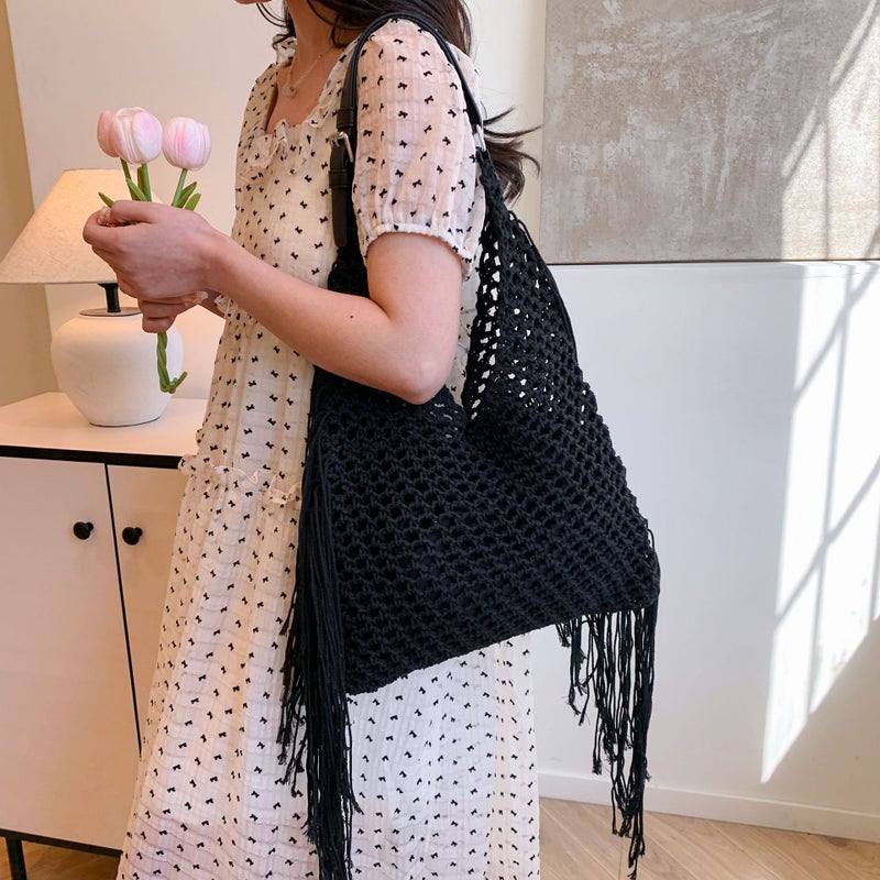 Retro Tassel Bag Women'S Hollow Hand-Woven Bag Beach Bag New Commuter Women'S Shoulder Versatile Tote Bag - Image 1