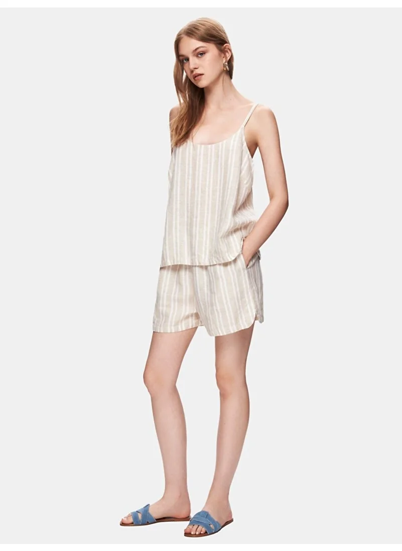 ال تي بي Beige Shorts