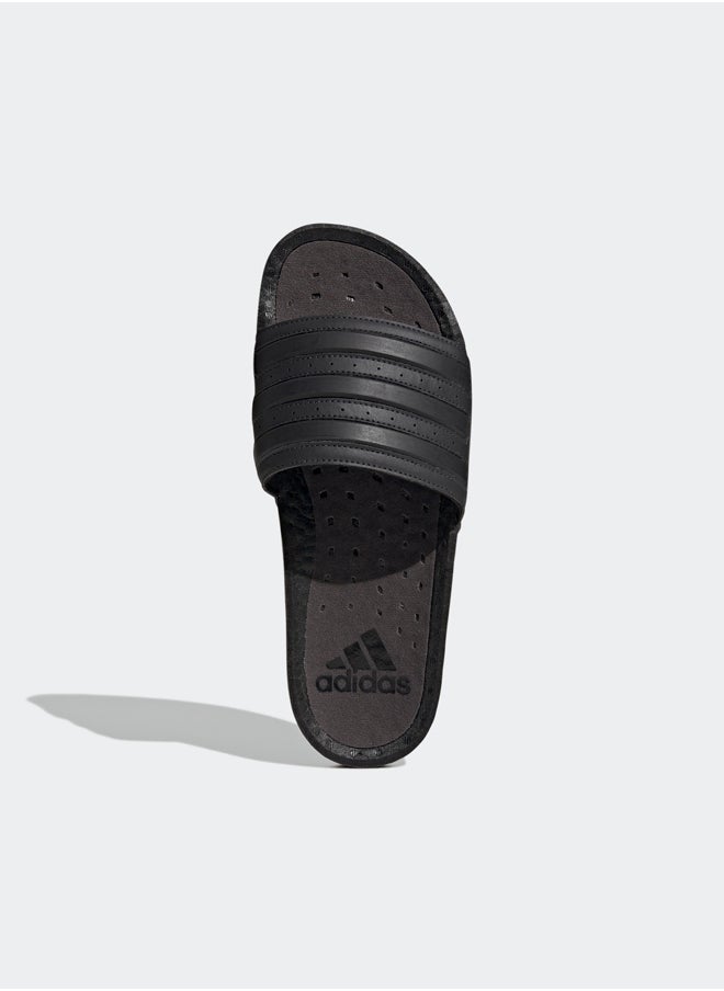 Adilette Boost Slides - pzsku/Z8511916E3B3596A83AF4Z/45/_/1701787561/c8676967-ec3b-49a0-ba51-300df7b1fd9c