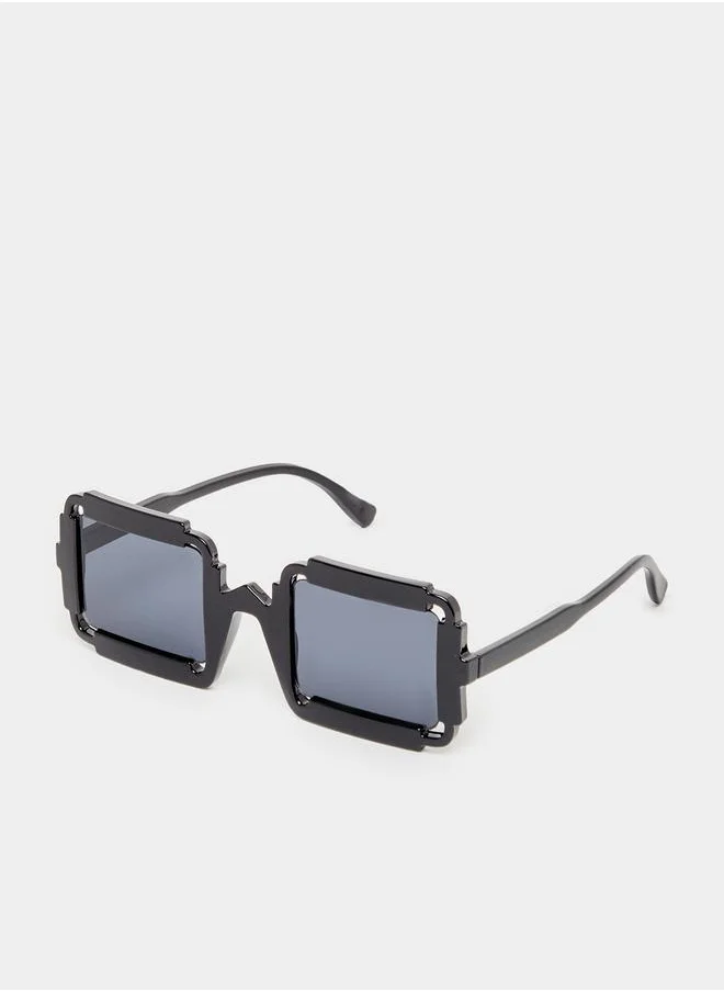 Styli Square Frame Sunglasses with Nose Pads