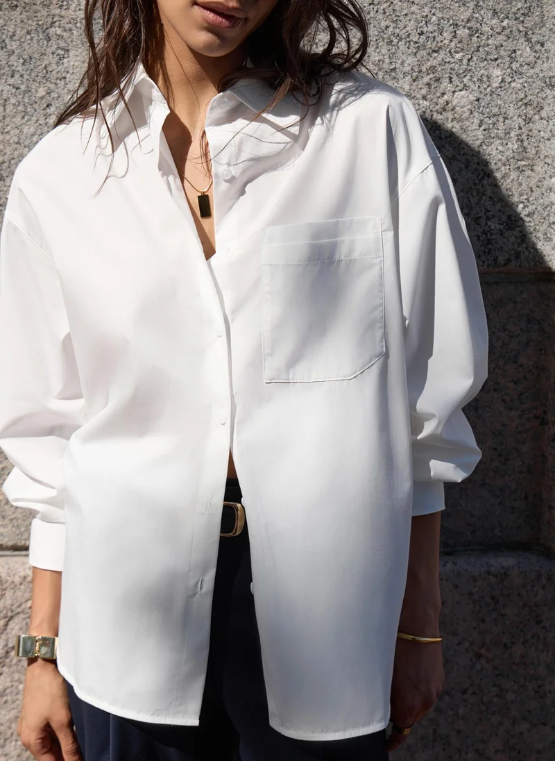 Lichi Loose shirt with a chest pocket