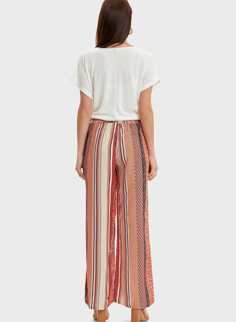 DeFacto Wide Leg Striped Pants