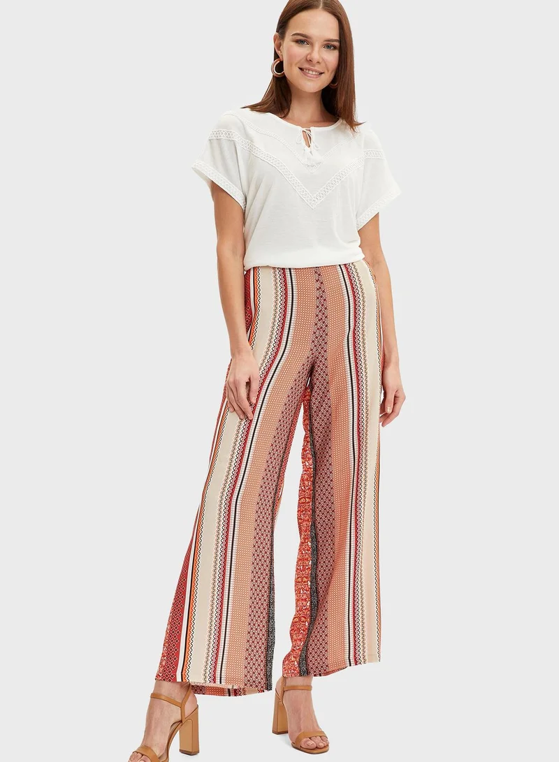 DeFacto Wide Leg Striped Pants