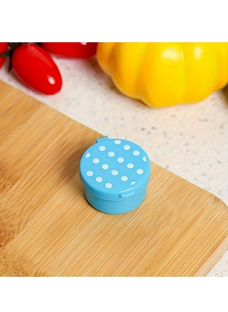 4 Pcs Plastic Pepper Shakers, Portable Mini Soy Sauce Condiment Storage Bottles with Round Dots for Picnic and Office - Image 4