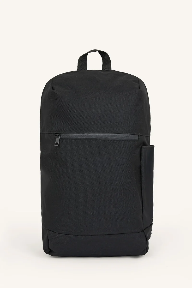 Defacto Backpack