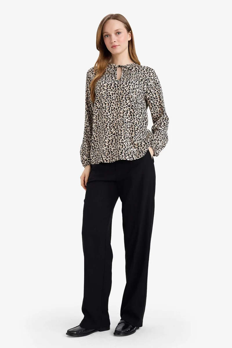Defacto Regular Fit Crew Neck Printed Tiger Blouse