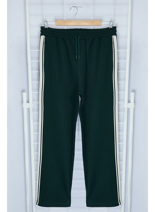 trendyol Emerald Green Straight Cut Sweatpants TMNAW25EA00020  - Image 4