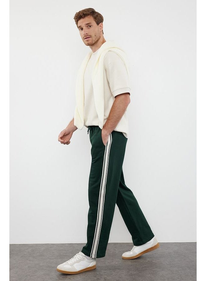 trendyol Emerald Green Straight Cut Sweatpants TMNAW25EA00020  - Image 5