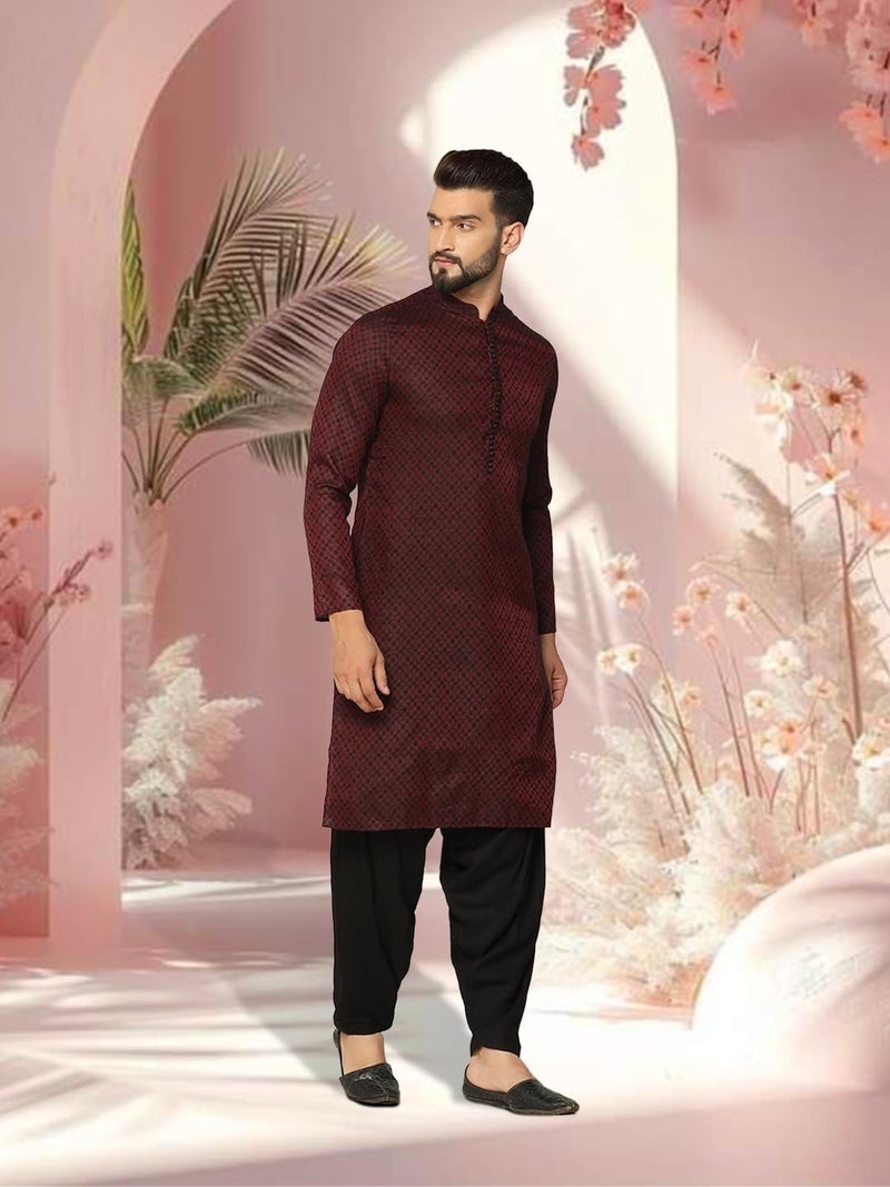 KISAH Kurta for Men – Textured Silk Blend Jacquard Kurta | Ethnic & Casual Wear for Festivals, Parties & Office Maroon - Image 3
