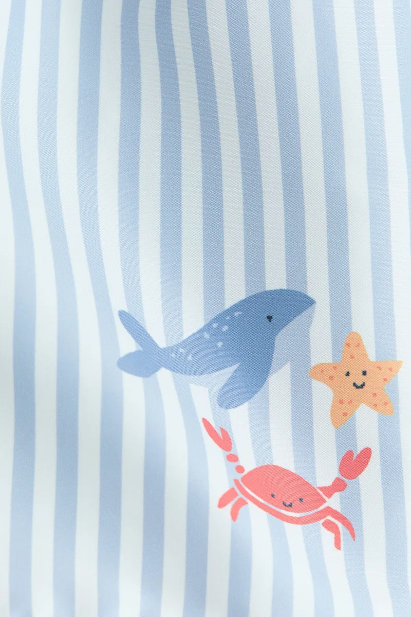 اتش اند ام شورت سباحة منقوش