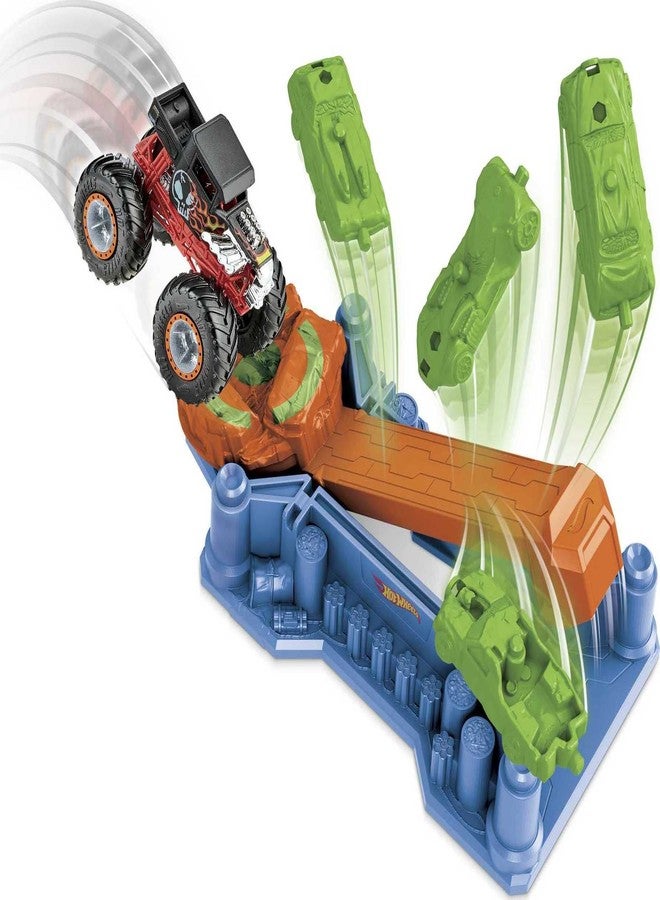 HOT WHEELS Monster Trucks Launch & Bash Playset with Launcher, 4 Crushed Cars, 1 1:64 Scale Monster Truck, Landing Zone for Stunting, Crashing Action Great Gift for Kids Ages 4-5-6-7-8 - Image 4