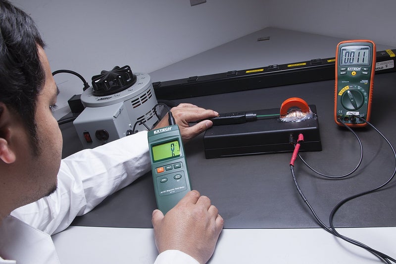 Extech MF100 - AC/DC Magnetic Field Meter – Hall Effect Sensor with Automatic Temperature Compensation - Image 2