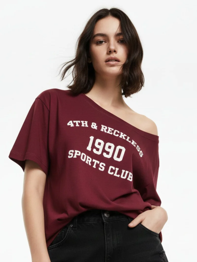 أوجيدر Maroon Off-Shoulder Graphic Printed T-Shirt