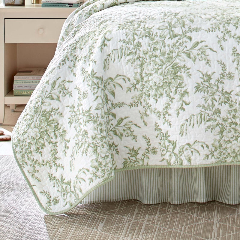 Laura Ashley - King Quilt Set, Reversible Cotton Bedding with Matching Shams, Lightweight Home Decor for All Seasons (Bedford Green/Off-White, King) - Image 2