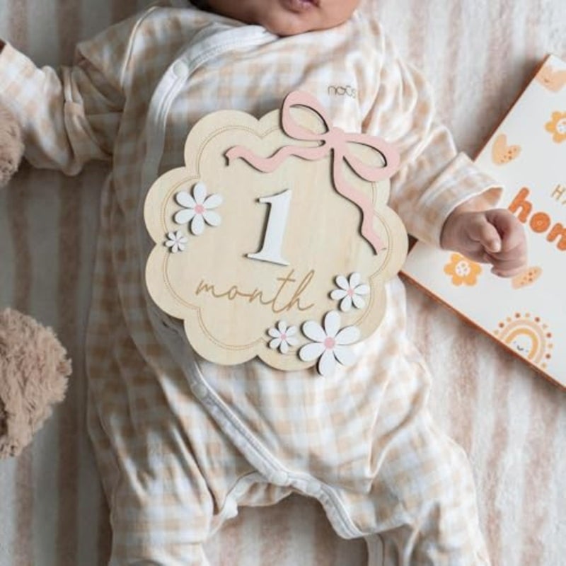 Joyzzz 3D Baby Monthly Milestone Sign, Wooden Daisy Bohemian 12 Months Growth Recording, Double Sided Basswood Newborn Photography Props, Floral Announcement Circle for Girls First Year - Image 2