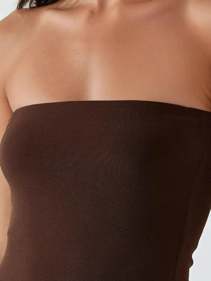 زوبعة فستان ميدي أساسي بدون حمالات