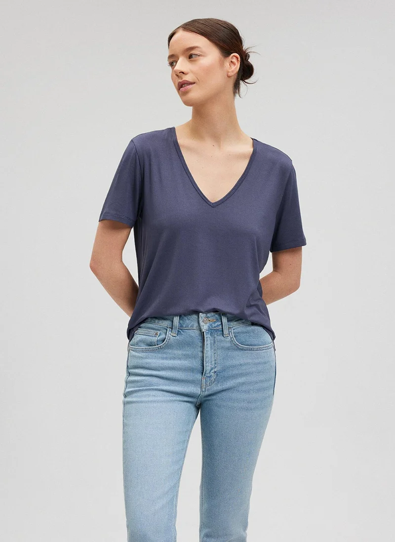 مافي V Neck Grey Basic T-Shirt