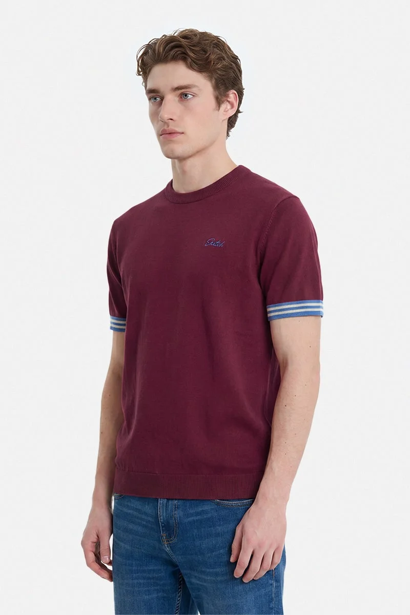 SNITCH  Burgundy Solid Half Sleeve Regular Fit Casual T-Shirt for Men | Best Price UAE