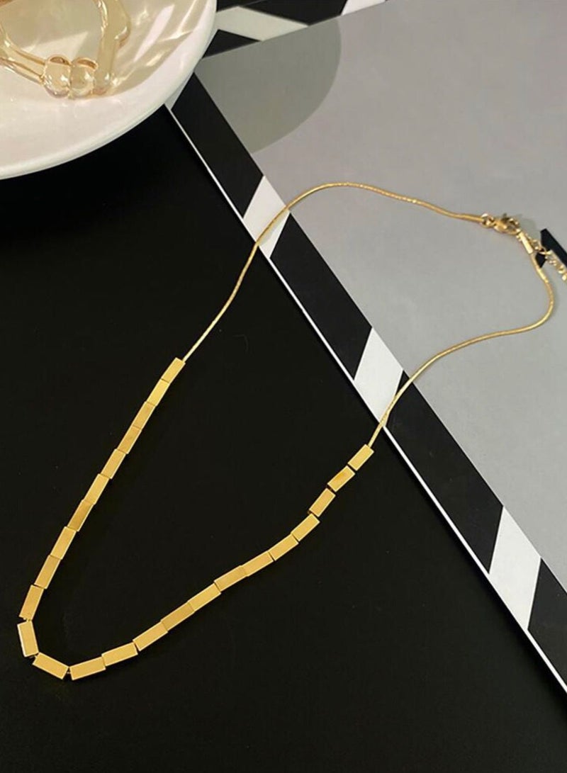 نيو ستايل سلسال نسائي أنيق  من الاستانلس ستيل مطلي باللون الذهبي عيار 18 - Image 3