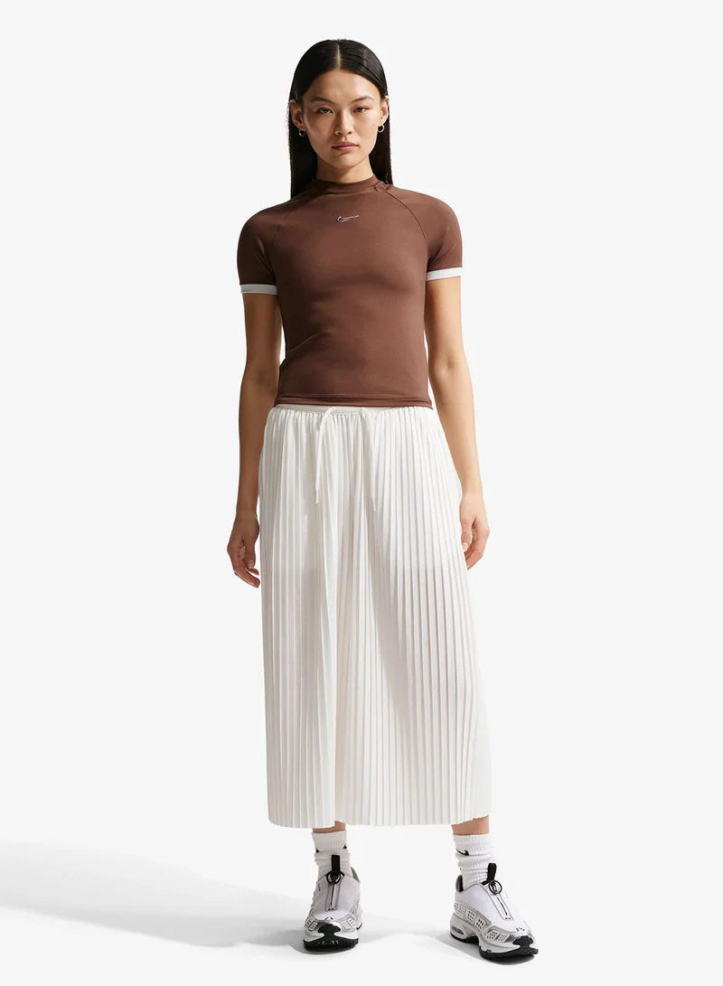 نايكي Essential Logo T-Shirt