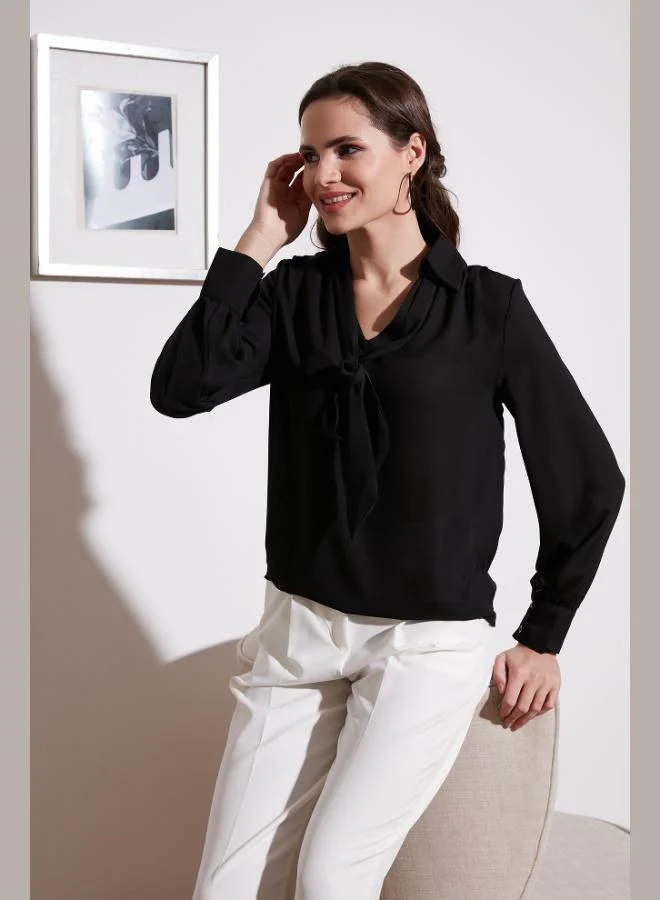 Lela Lela Tie Detail V-Neck Chiffon Shirt Women's SHIRT 611BZ0047