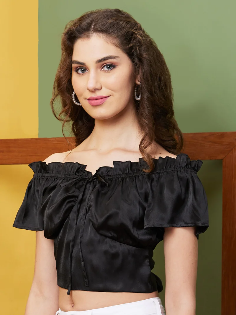 globus Women Black Off-Shoulder Waist Tie-Ups Crop Top