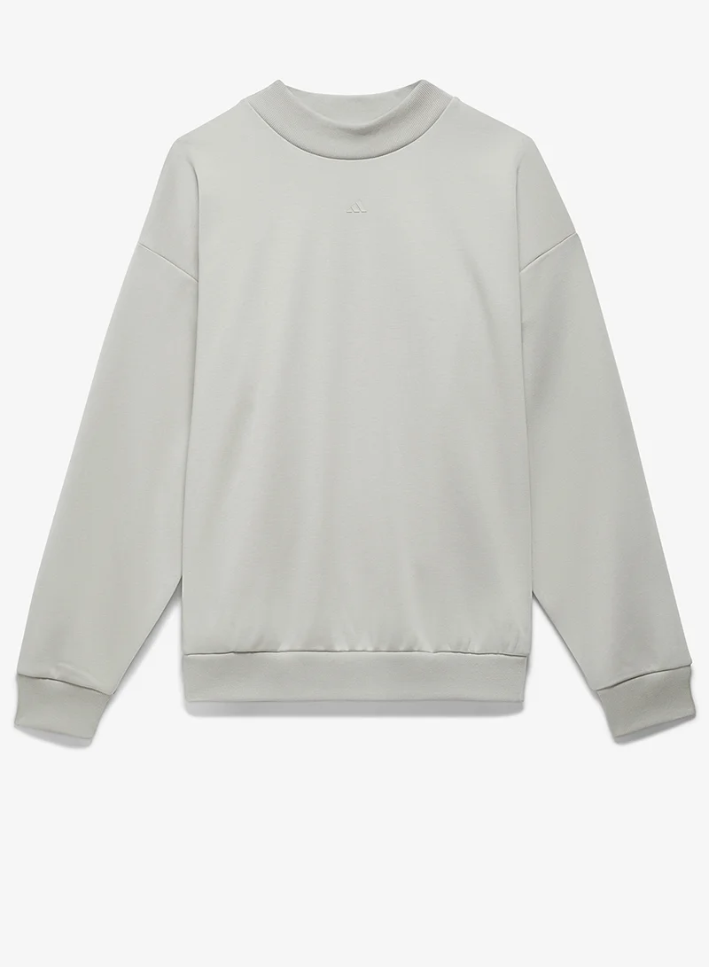 adidas بلوزة بشعار أساسي