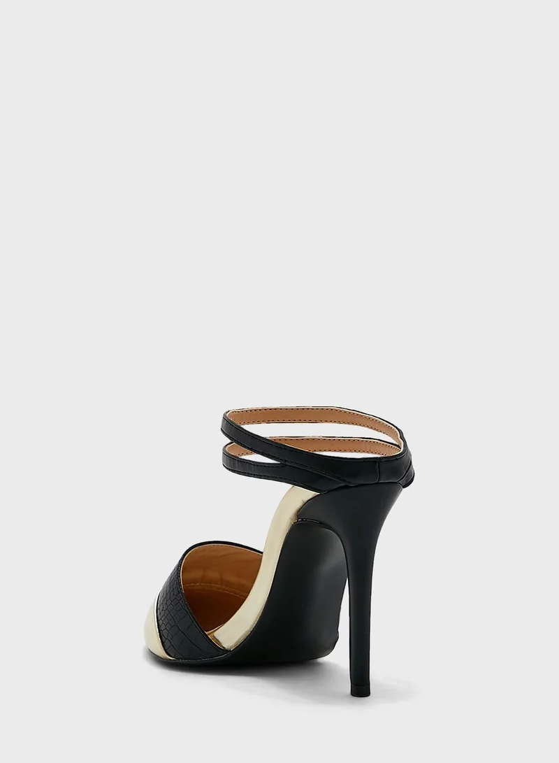 Khizana Croc Effect Slip On Pointed Pump