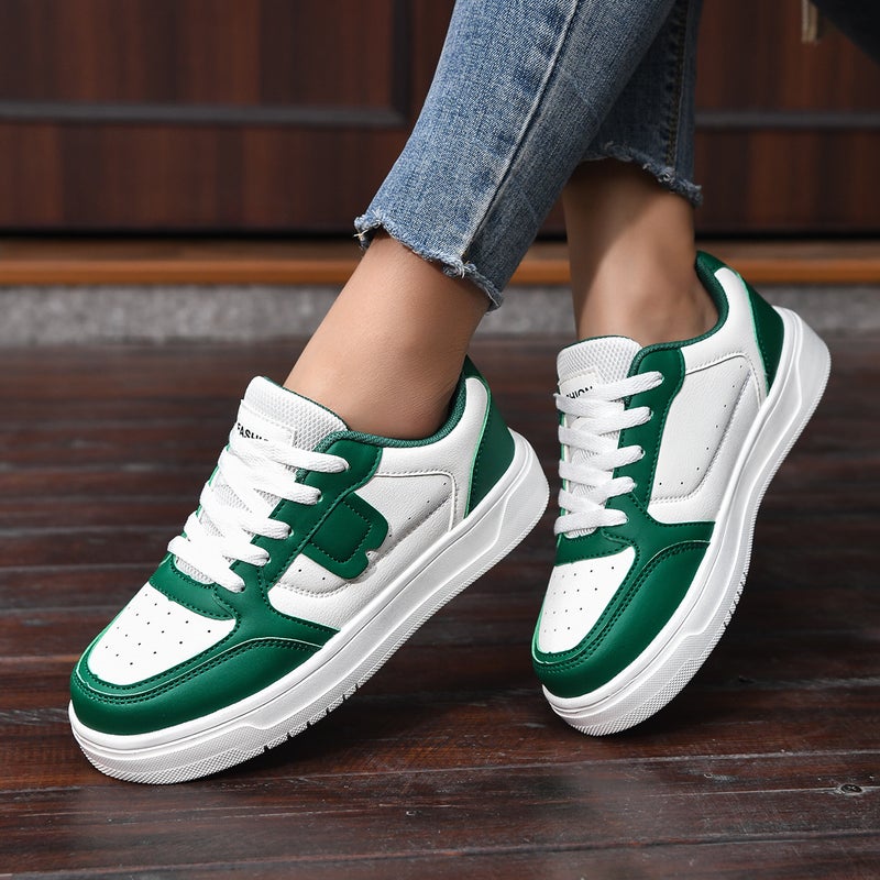 Sneakers for Couples, Breathable White Shoes, Korean Style Versatile Shoes, Casual Sports Shoes for Couples, Thick and Comfortable Thick Soles - Image 1
