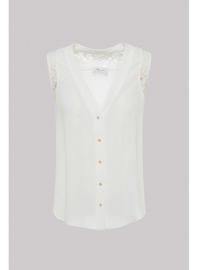 BSB Crochet lace sleeveless blouse - Image 4