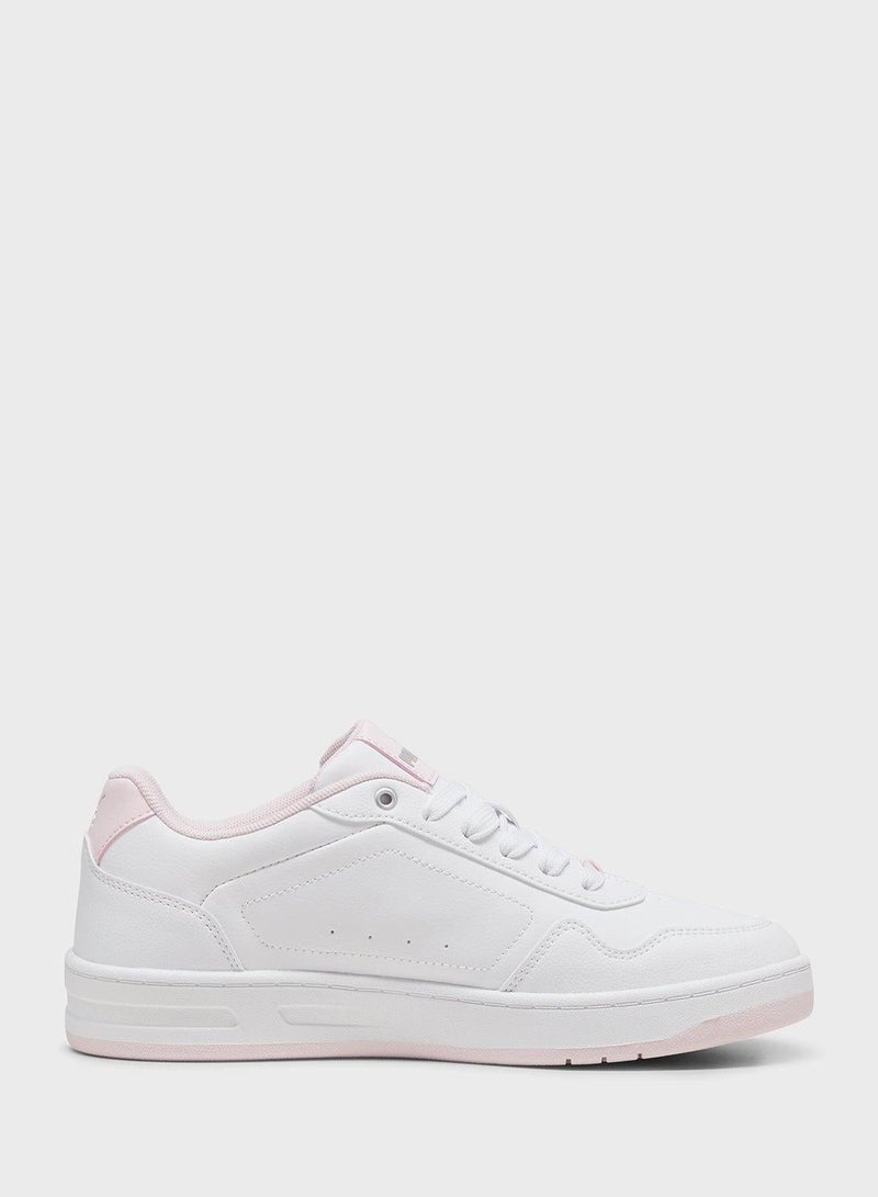 PUMA Court Classy - Image 1