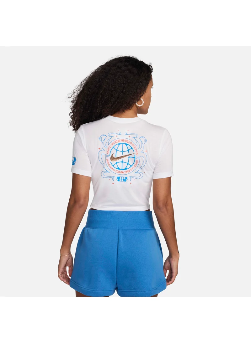 Nike Women's Sportswear T-Shirt