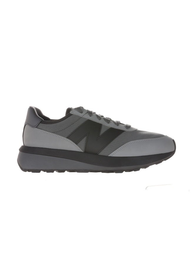 New Balance Castle Rock (188) Trainers - Unisex - Image 1