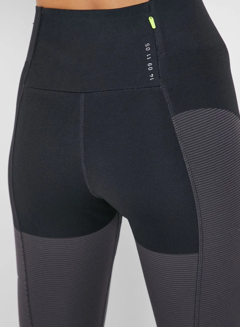 Nike Tech Pack Crop Tights