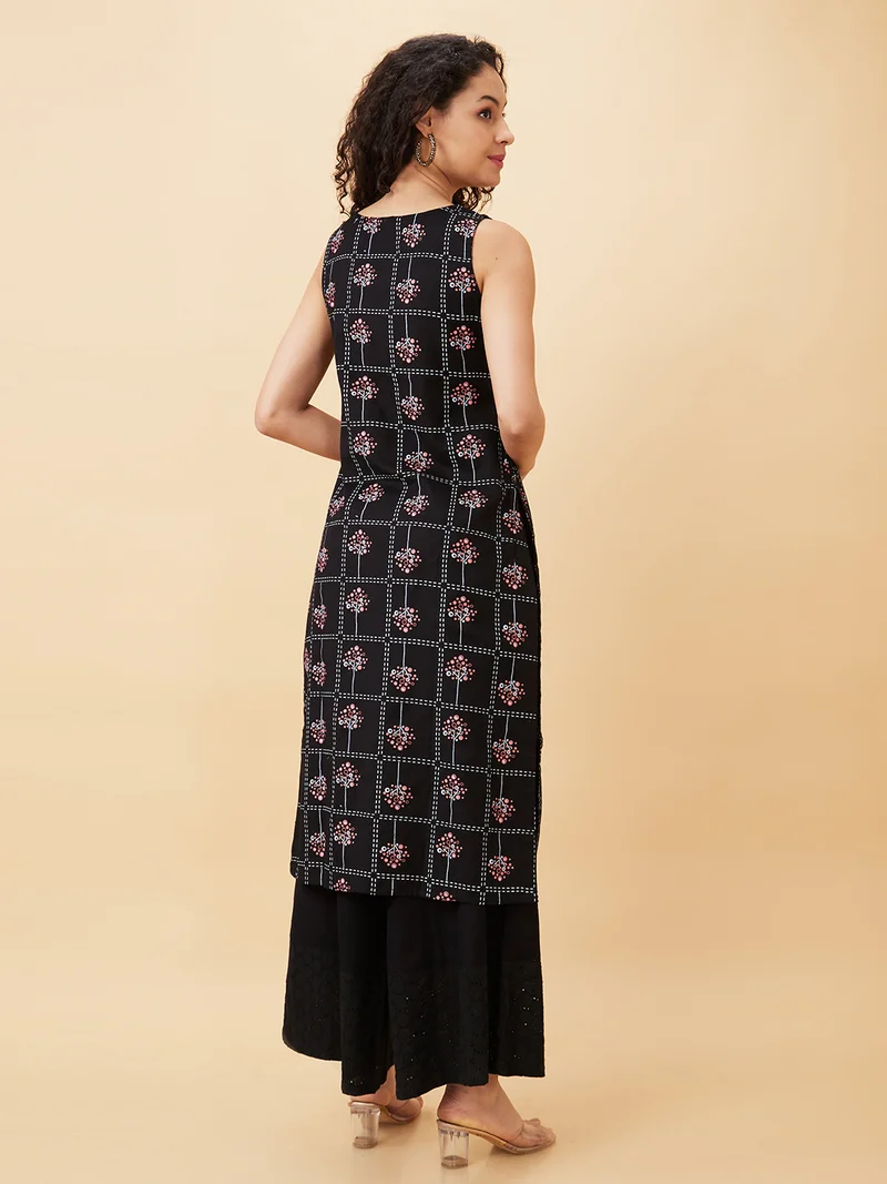 جلو باص Women Geometric Printed Round Neck Cotton A-Line Kurta