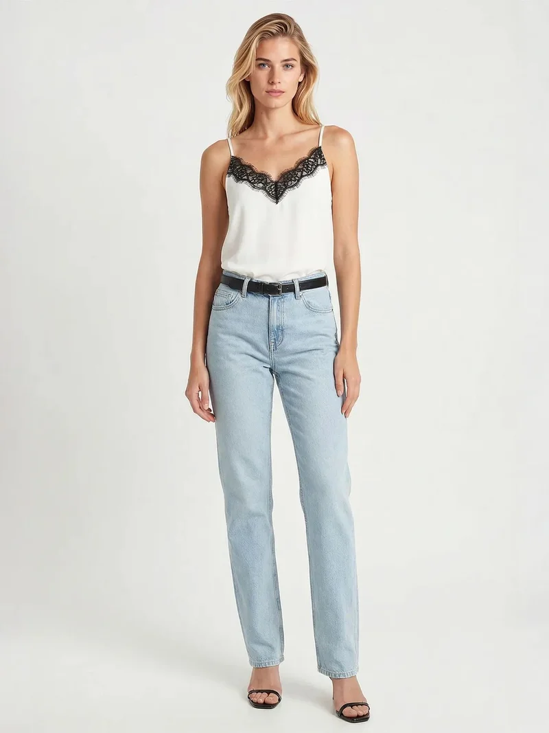 السعادة في إسطنبول ISTANBUL V-Neck Sleeveless Cami Blouse