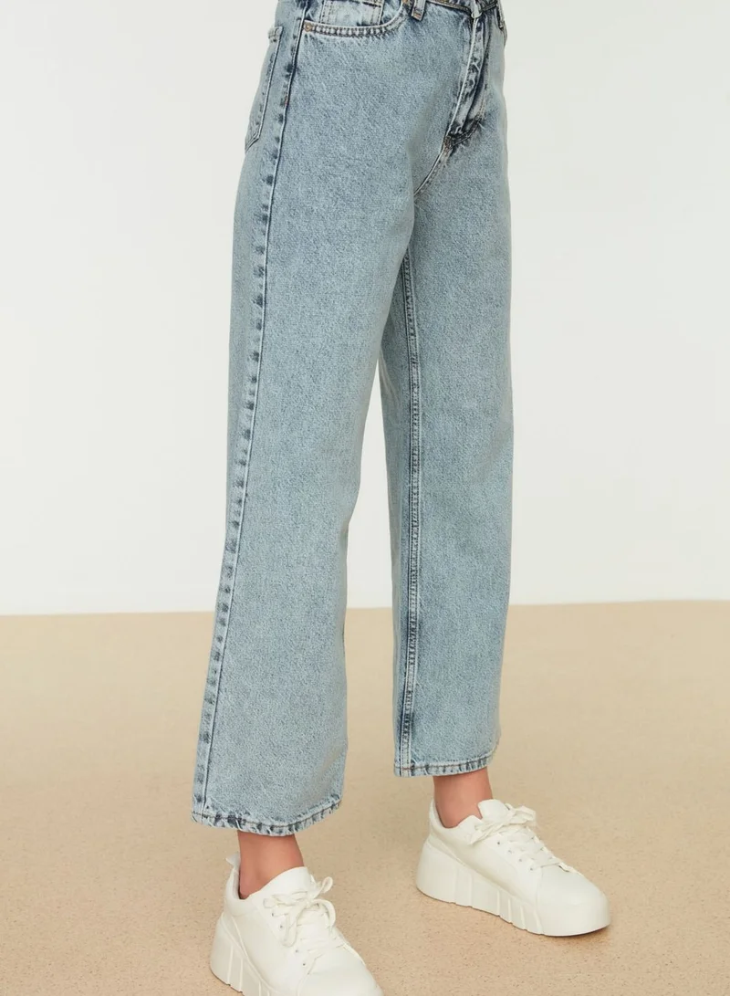 trendyol High Waist Straight Jeans