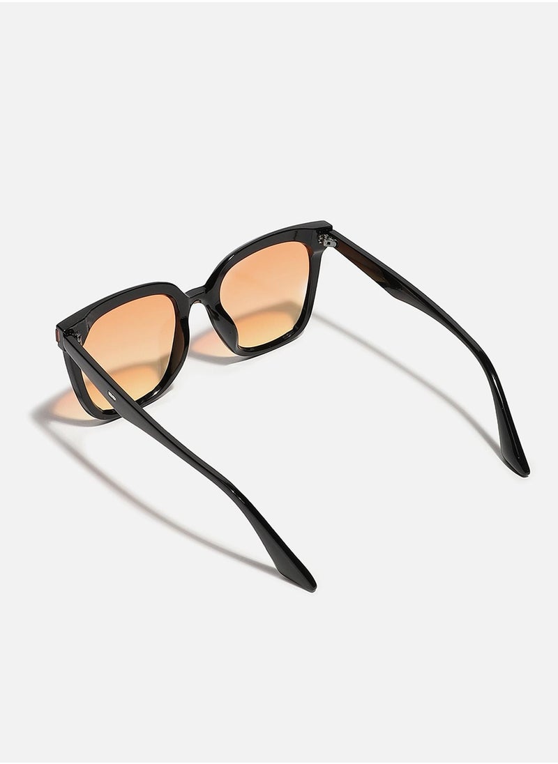 Haute Sauce Black Oversized Sunglass  - Image 3