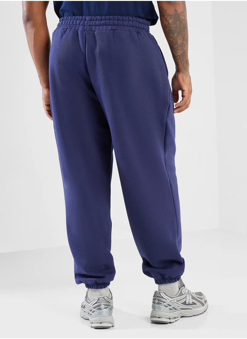 ذا جيفينج موفمنت Oversized Sweatpants