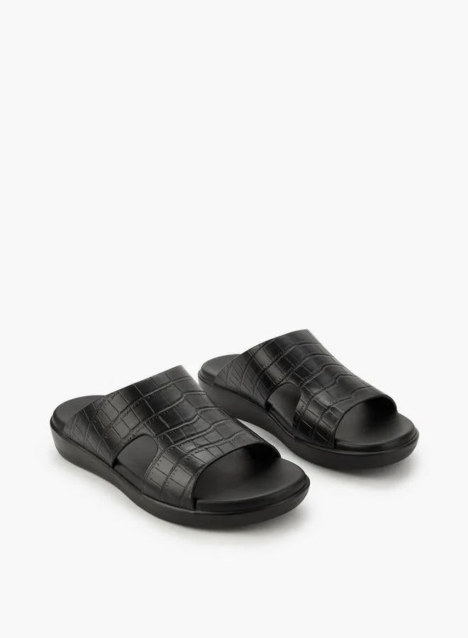 لو كونفورت Men Textured Comfort Slide Sandals
