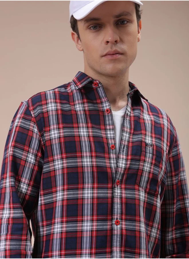 The Indian Garage Co Men Slim Fit Checkered Full Sleeves Cutaway Collar Casual Shirt