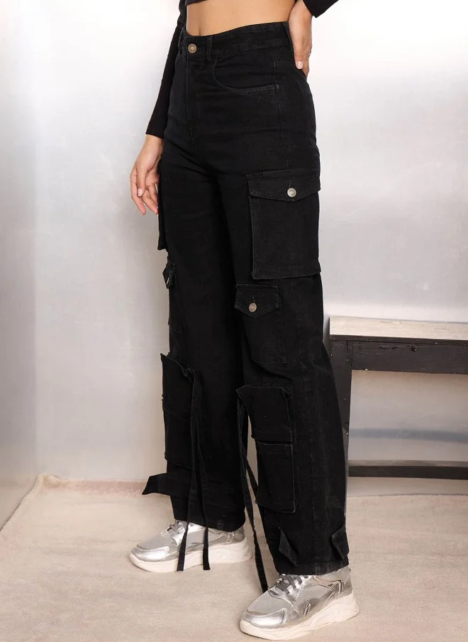 SASSAFRAS High-Rise Black Cargo Jeans for Women