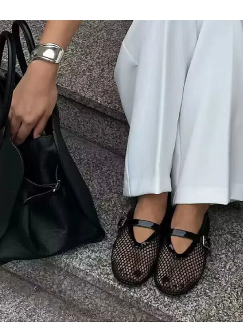 صندل شبكي بحزام بأزرار من قطعة واحدة بحزام شبكي صندل ماري جين أسود للنساء مناسب للشاطئ وفي أي مناسبة - Image 2