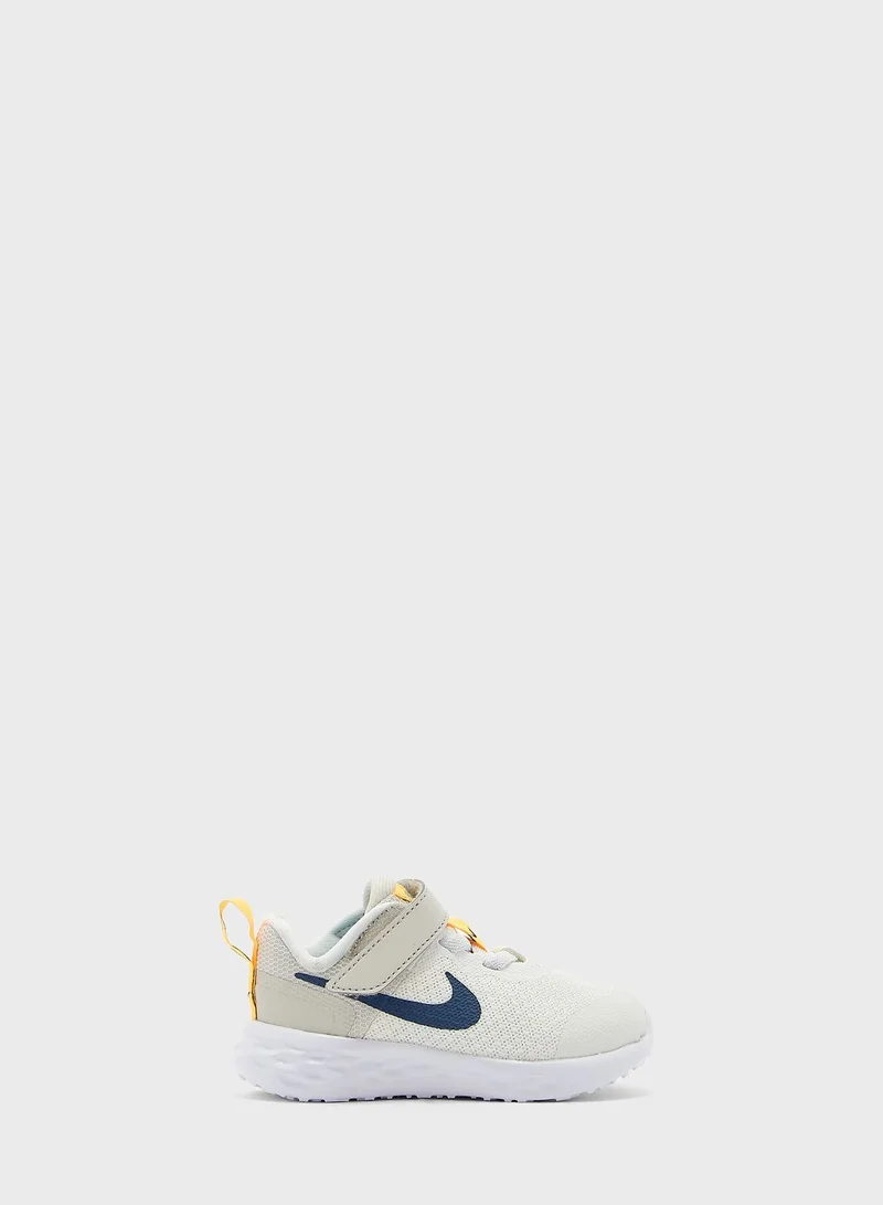 Nike Infant Revolution 6V