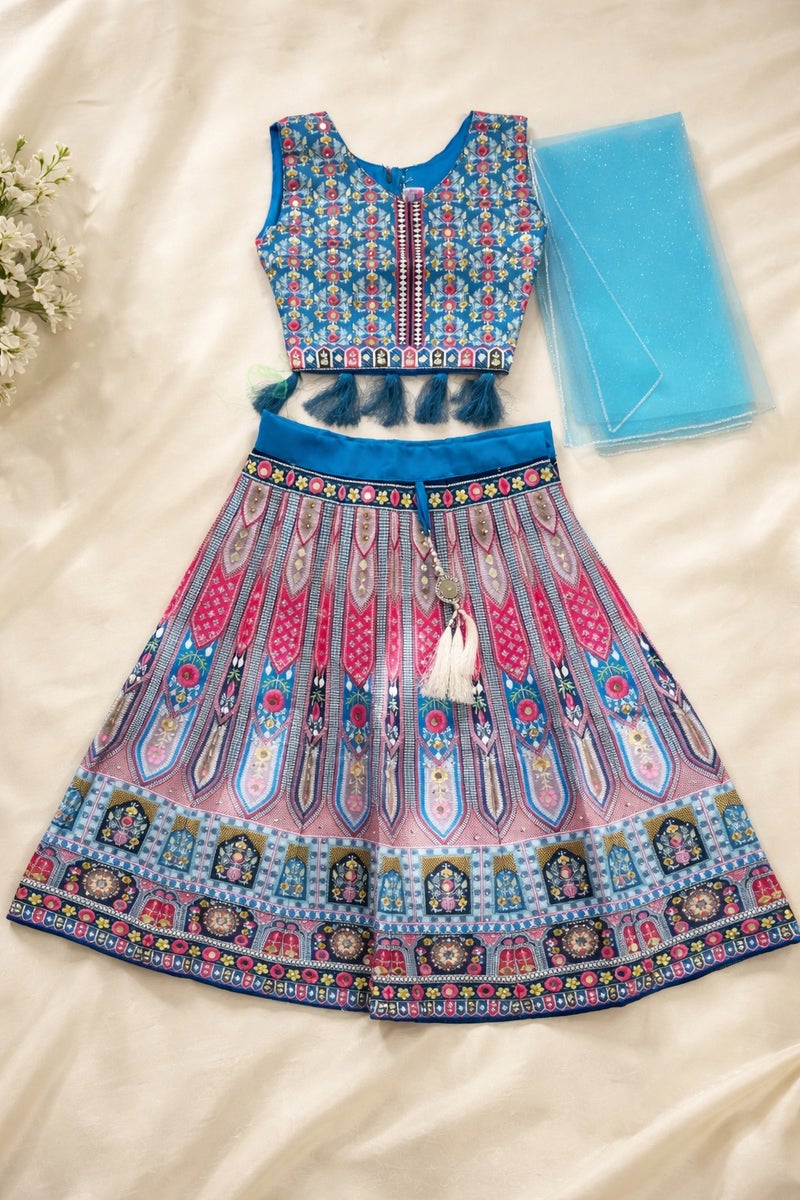 Inaabia Girls Festive Lehenga Choli Set - Image 2