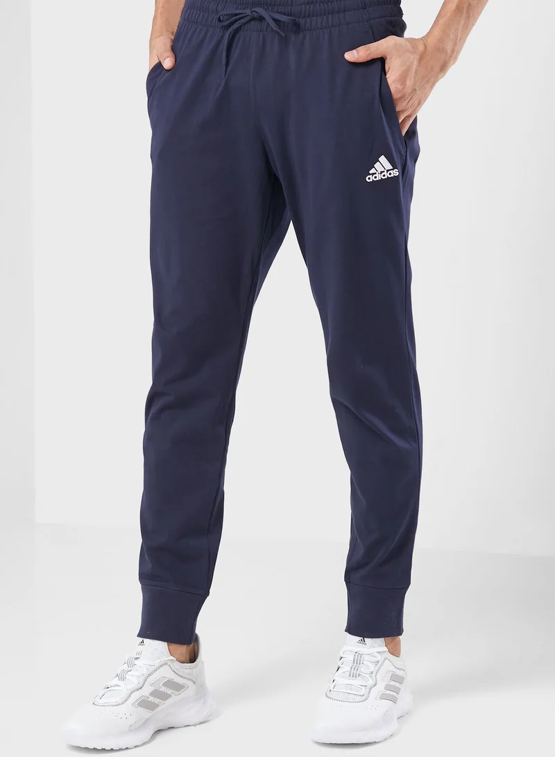 adidas بنطال كاجوال جيرسيه أساسي