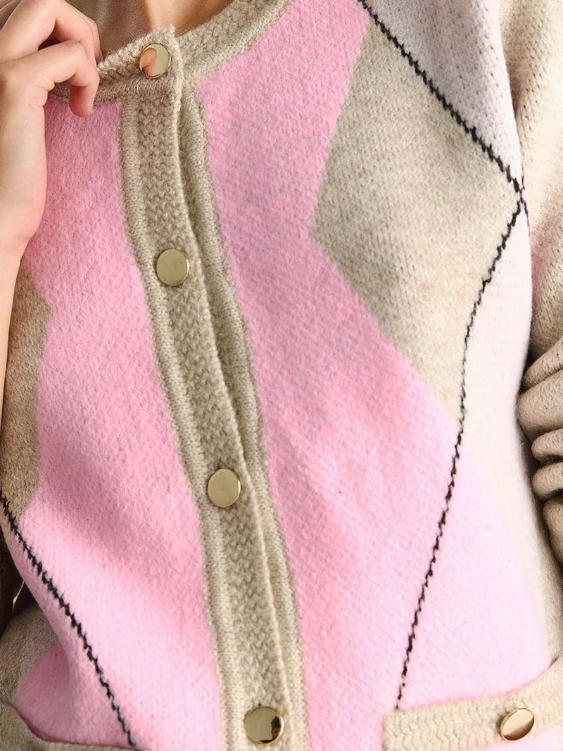 Bianco Lucci LUCCI Cellular Knit Button-Up Cardigan